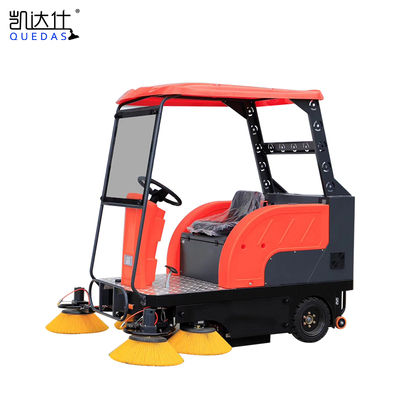 半封闭驾驶式扫地机QS6