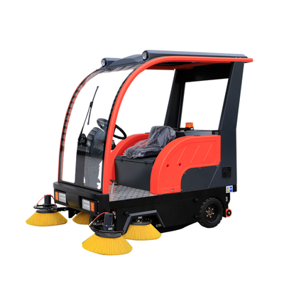 半封闭驾驶式扫地机QS7